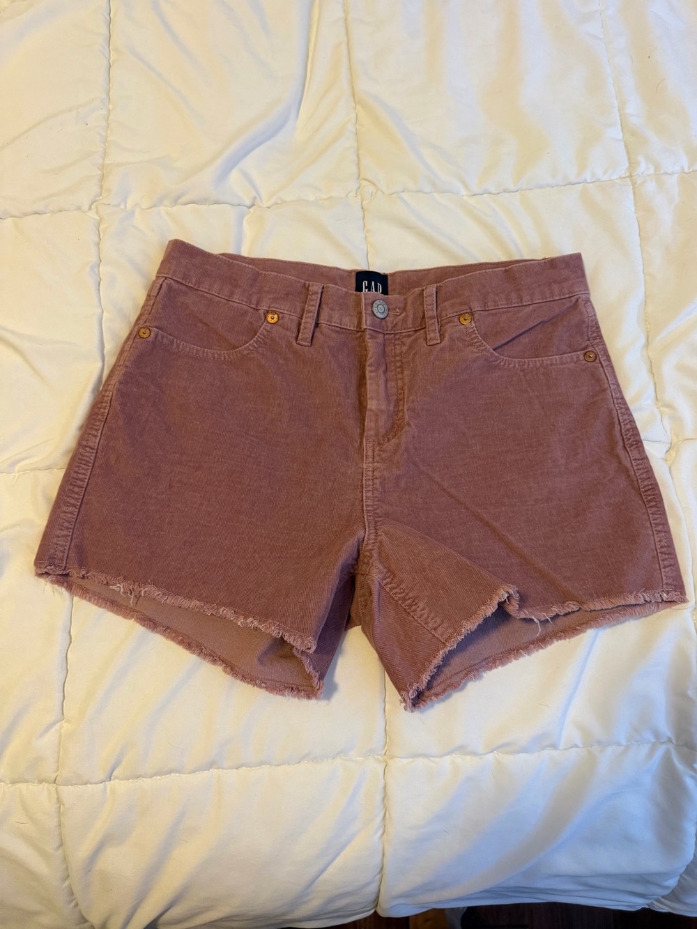 GAP Rose-Mauve Corduroy High-Rise Frayed Hem Shorts